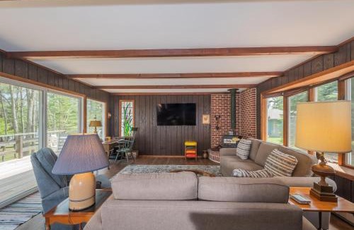 Swanton House | Just Around the Dilly