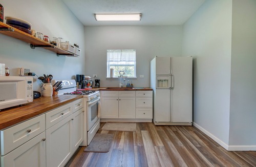 Jonesville House | Kentucky Retreat Near Williamstown Lake!