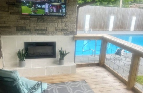 Johnson City House | Knob Creek Falls - Private Inground Pool & Backyard to yourself! Best Location!