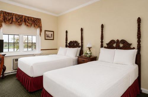 Marietta Hotel | Lafayette Hotel Marietta