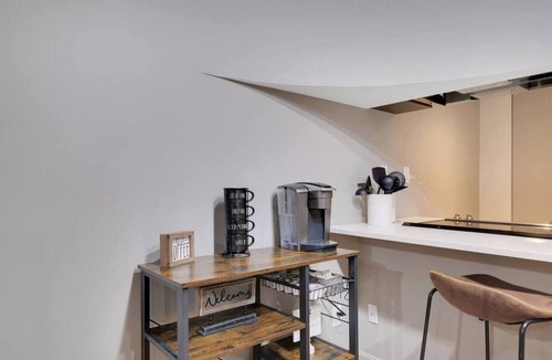 La Grange Apartment | Lagrange Loft - Small Town USA - Bourbon Trail
