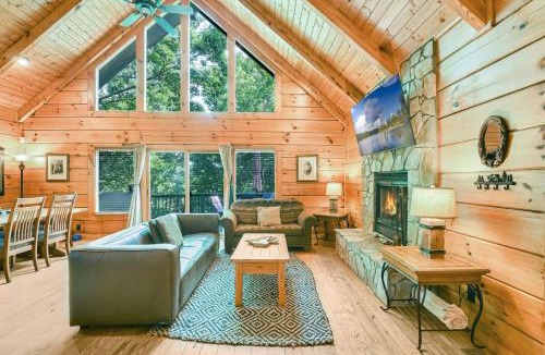Sunset Cove House | Lake Lure Lodge in the Trees Sleeps Eight