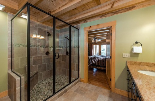 Swanton House | Lake N Logs