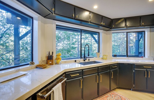 Lake Arrowhead House | Lake Views, Game Room, Decks, 3 Ks, 2 Qs, 6 baths!