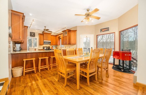 Blakeslee House | Lakefront w Dock, Pool, & Courts