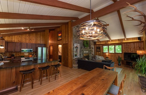 Swanton House | Lakeside Charm w/Fire Pit & Private Dock