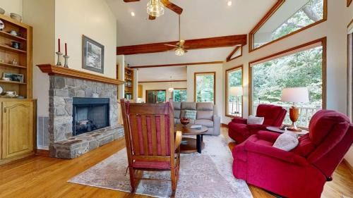 Waynesville House | Lakeview on the Links