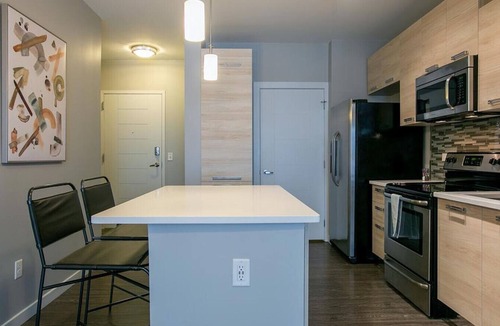Newport Apartment | Landing at Aqua On The Levee - 1 Bedroom in Downtown Newport