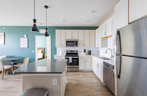 Kenton Apartment | Landing | Chic 2BD, Clubhouse, Pool