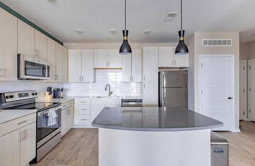 Kenton Apartment | Landing | Chic 2BD, Clubhouse, Pool