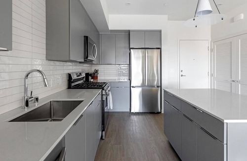 Rhodes Ranch Apartment | Landing | Modern 1BD, Gym, Rooftop Lounge
