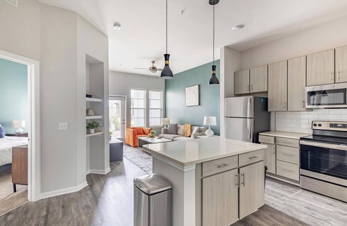 Covington Apartment | Landing | Spectacular 1BD, Gym, Yoga Studio