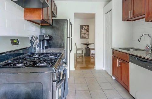 Greenbelt Apartment | Landing | Stunning 2BD, Pool, Gym