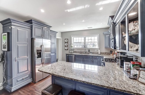 Loveland House | Large Colonial on Horse Ranch w/Hot Tub!