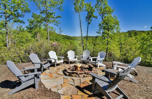 Black Mountain House | Laurel Creek Falls - Luxury Log Cabin with Hot Tub, Game Room and Theater