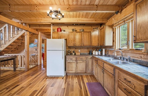 Campton Cabin | Legacy Mountain Retreat 180 Acre Private Sanctuary & Leadership Center