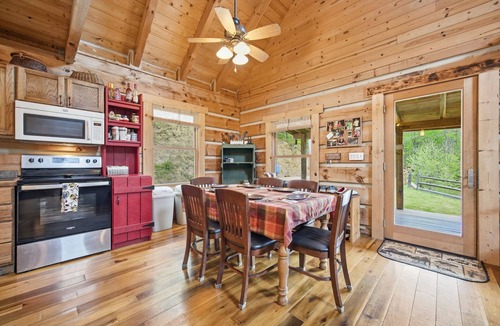 Campton Cabin | Legacy Mountain Retreat 180 Acre Private Sanctuary & Leadership Center