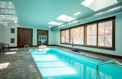 Waterfront Greens House | Let the Good Times Roll