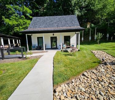 Brevard House | Life's Especially Good Retreat