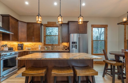 Nebo House | Linville Hollow | Game Room & 5 min. to Lake James