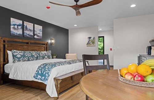 Burnsville Cabin | Lodge at Mount Mitchell