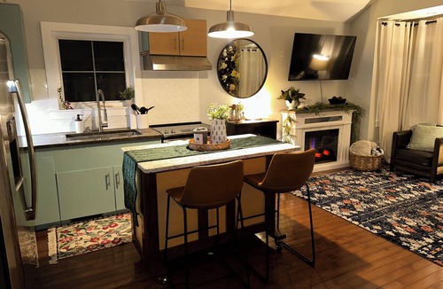 East Flat Rock House | Lovely 1-bedroom house on over 2 acres in welcoming East Flat Rock