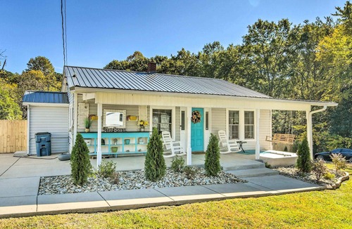 Forest City Cottage | Lovely Forest City Cottage - Hike & Bike!