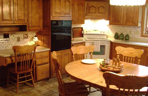 Frederick House | Lovely Large Farmhouse, Pond, Spectacular Views. Great for Events & Retreats