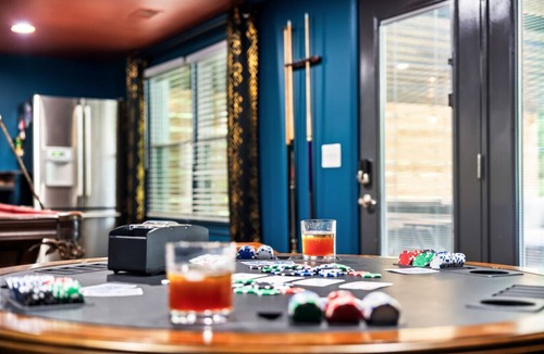 Frankfort House | #LuxBourbon-*Heated Pool, HotTub
