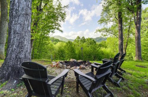 Warrensville House | Luxe Appalachian Mountain Cabin w/Hot Tub, Views