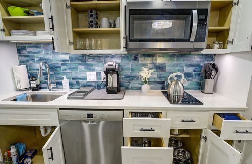 Jonesborough Apartment | Luxe Jonesborough Haven