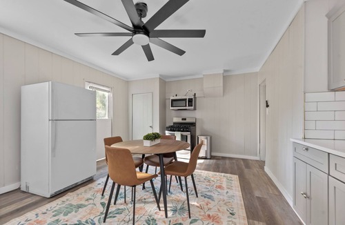 Covington Apartment | Luxe Living Suites #1, 3 minutes to DT Cincy