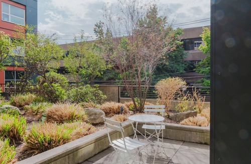 Lower Queen Anne Apartment | Luxe Lower Queen Anne 1BR w/Gym, W/D & Lounge, by Blueground