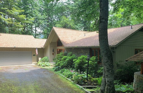 Linville Villa | Luxurious 5-Bedroom Mountain Villa in Grandfather Golf & Country Club