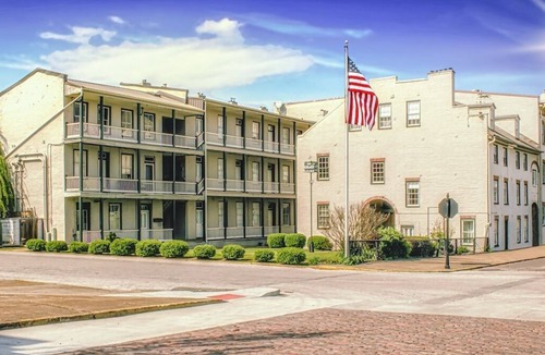 Maysville House | Luxury and Character in Maysville, Kentucky