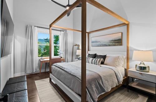 Swannanoa House | Luxury Cabin near Asheville and Black Mountain