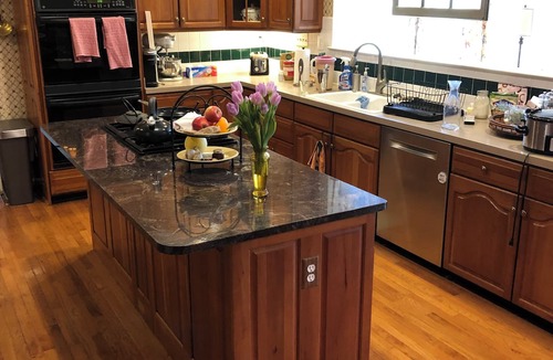 Herndon House | Luxury Furnished Home in Suburban DC, minutes from Dulles and Metro