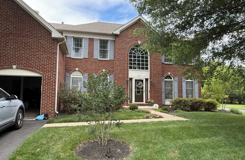 Herndon House | Luxury Furnished Home in Suburban DC, minutes from Dulles and Metro