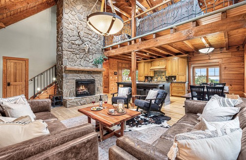 Banner Elk Cabin | Luxury Lodge | Unmatched Long Range Views, Hot Tub, Game Rm, Fire Pit