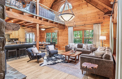 Banner Elk Cabin | Luxury Lodge | Unmatched Long Range Views, Hot Tub, Game Rm, Fire Pit