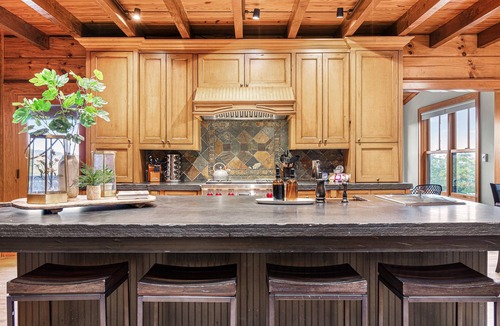 Banner Elk Cabin | Luxury Lodge | Unmatched Long Range Views, Hot Tub, Game Rm, Fire Pit