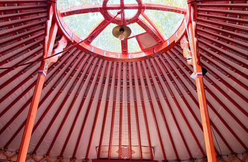 Burlington House | Luxury Nomadic Yurt Romantic Getaway with Sauna and Hot Tub on private 8 acres