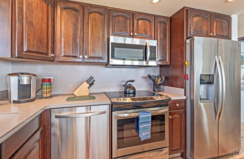 Maalaea Condo | Magnificent Oceanfront Luxury Dolphin Suite with Your Own Private Elevator!