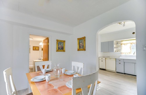 Westernport Apartment | Main St Apt w/Pool Table & Sauna in Westernport!