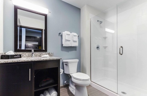 Scott Depot Hotel | MainStay Suites Winfield - Teays Valley