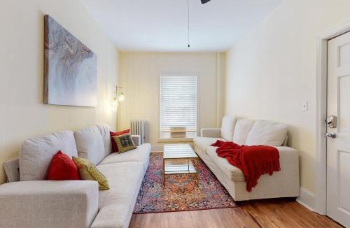 Downtown Apartment | Market Street Memories
