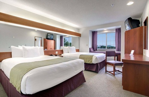Bridgeport Hotel | Microtel Inn & Suites by Wyndham Bridgeport