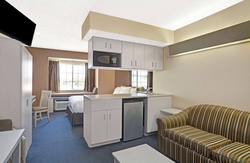Nassau Bay Hotel | Microtel Inn & Suites by Wyndham Houston