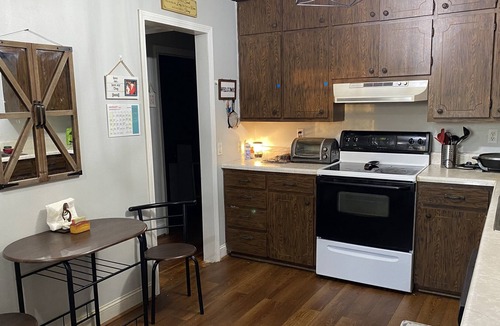Johnson City House | Midterm country like house in Johnson City