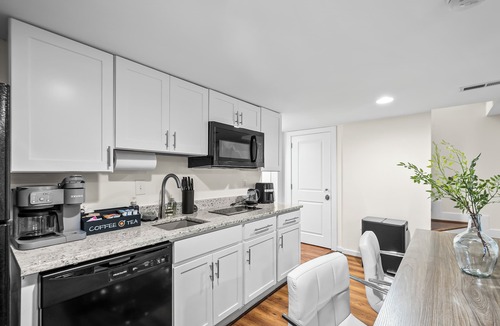 Trinidad House | Modern 2BR Retreat Near Capitol Hill